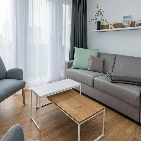 Deichhaeuser Anna Kueste Deichhaeuser Anna Kueste 8-14 Bensersiel