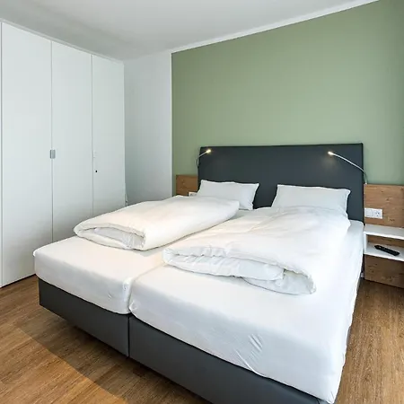 Deichhaeuser Anna Kueste Deichhaeuser Anna Kueste 8-14