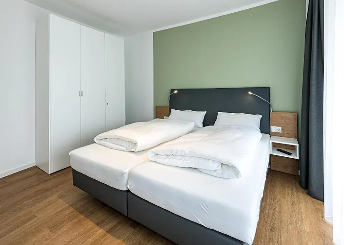 Deichhaeuser Anna Kueste Deichhaeuser Anna Kueste 8-14